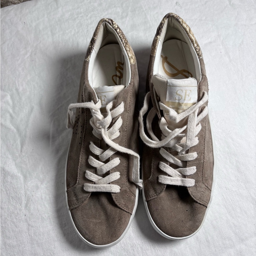 SE Brown Casual Sneakers